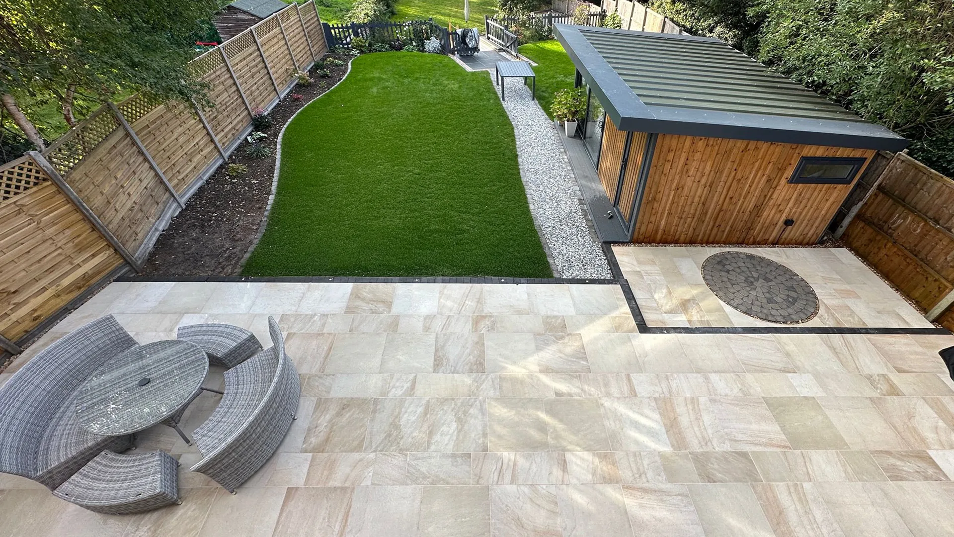Garden Landscaping in Aylesbury Image 3